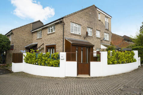 property in St Hilda's Close,
Wandsworth, SW17