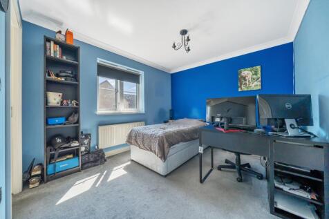 1334165-10-6895fc7488601