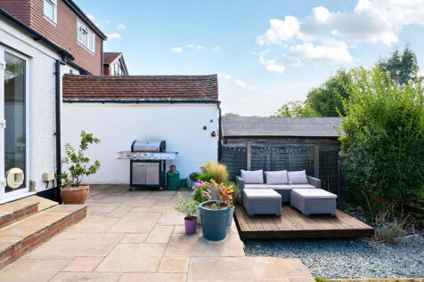 1348813-14-68bed6...