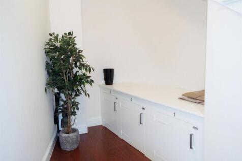 Dowstairs Hallway Storage