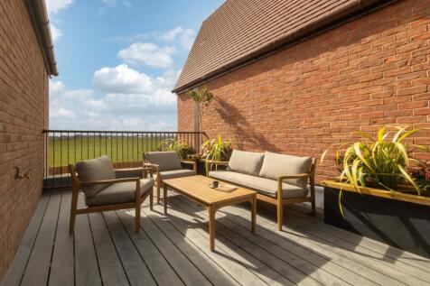 FranklinGardens_Newman_Terrace