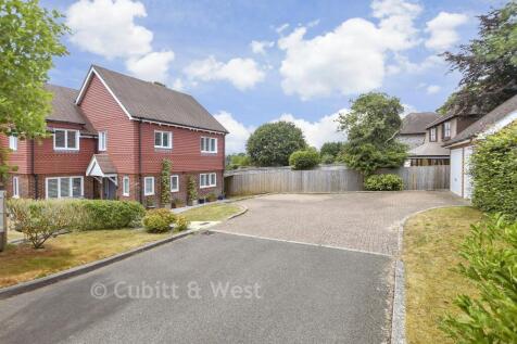 Driveway/Parking