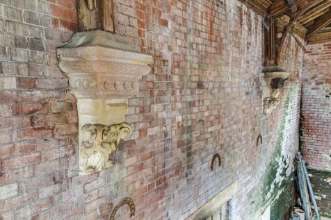 Hand Carved Stone Capital