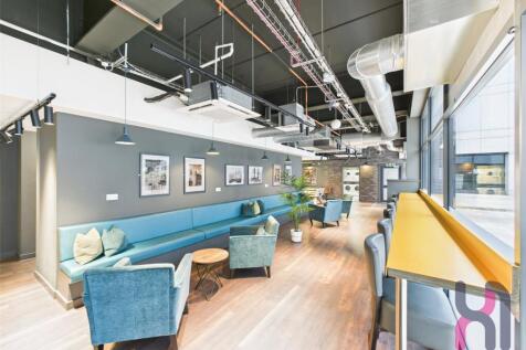 CALLING ALL STUDENTS AND WORKING PROFESSIONALS, SECURE YOUR ROOM FOR JUST £1! Modern Living at THE PLATFORM, LIVERPOOL For Students & Young Professionals Discover all-inclusive en-suite rooms and priv