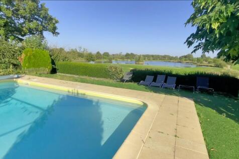 Pool & golf course