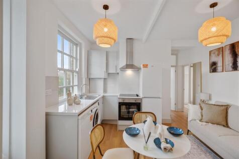 06-674d84549-MWD-JJ-Douglas Building-6 (1).jpg