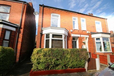 AVAILABLE EARLY AUGUST! CLOSE TO MONTON! HOME ESTATE AGENTS are pleased to offer for rent this well presented and spacious three bedroom semi detached property which is conveniently positioned close t