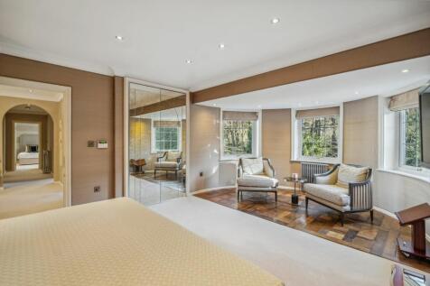 Principal Bedroom, Dressing room and En-Suite