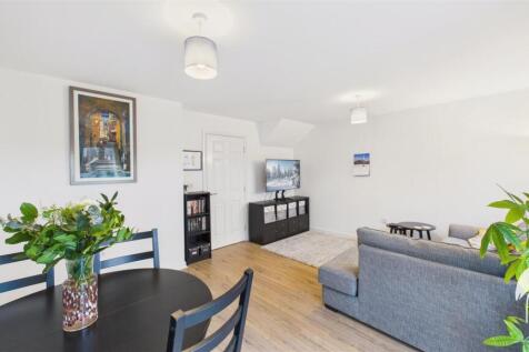 Living & Dining Area
