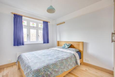 40 Wycombe Road, HP15 6RY-1.jpg