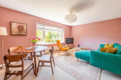 95 Cliveden Close-4.jpg