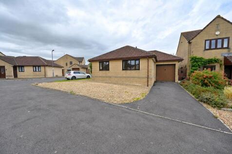 2 Bedroom Detached in BA2 0NN