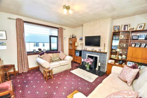 Living Room (1)