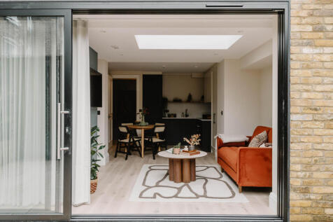 40TAV02.jpg