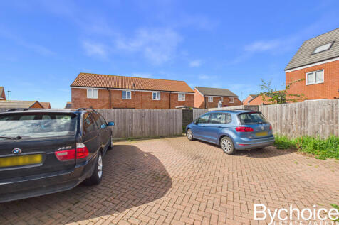 CAM05454G0-PR0154-STILL031