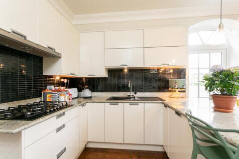 Kitchen/breakfast rm