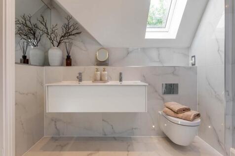 Master Ensuite