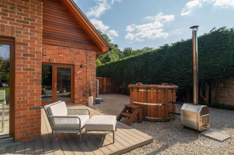 3c84d316-0071-456...