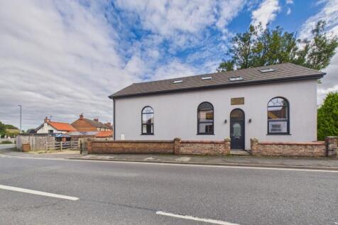 5 Bedroom Detached House - For Sale