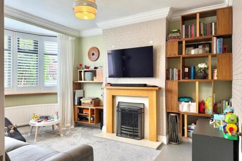 PHOTO-2025-10-15-16-04-08 (3).jpg