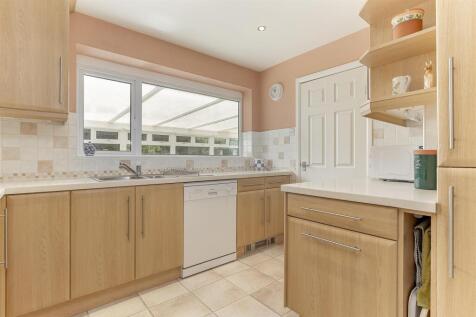Kitchen - A.jpg