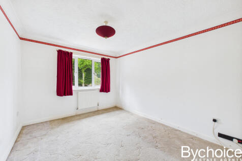 CAM05454G0-PR0030-STILL006