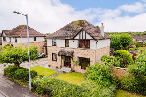 5 Bedroom Detached for Sale