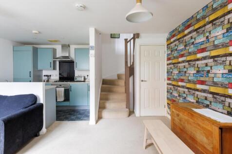30 Mallard Close-18.jpg