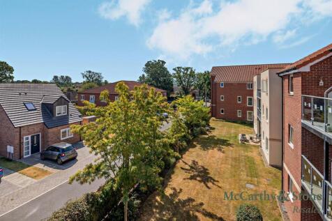 8702230-exterior01-800.jpg