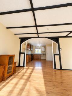 3 Bedroom Terraced in PE3 9YG