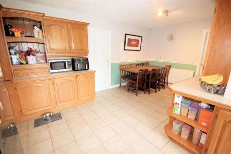 View of Kitchen/Breakfast Room