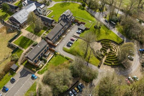 4 Uplands House, HP15 6DY-3.jpg