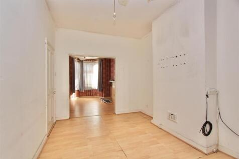 Shelbourne Road, N17