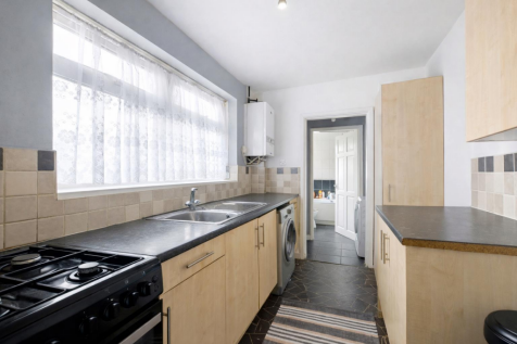 Kitchen_3.png