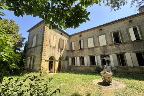 Property Image 1