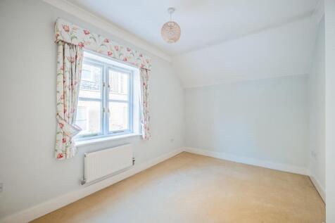Bedroom 2.jpg