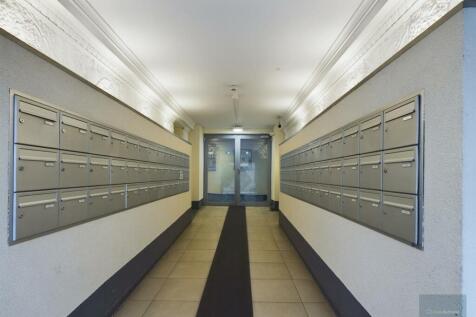 CAM02525G0-PR0032-ST