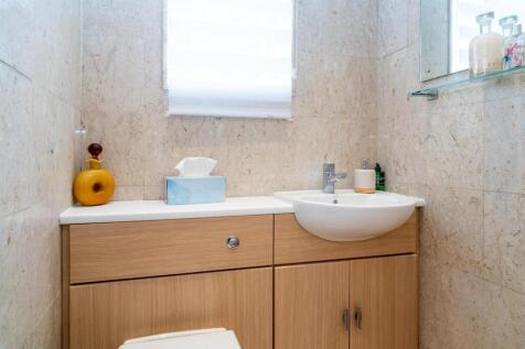 017-77 Allum Lane.jpg