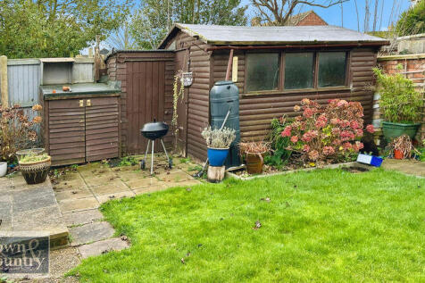 LARKFIELD WAY
