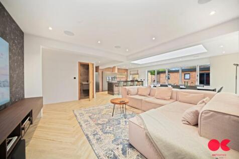 Photo 11-11-2025, 14 38 59 (1).jpg