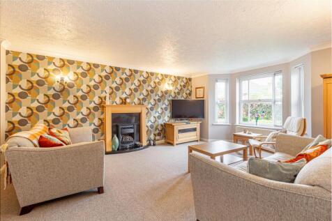 Living-room-2.jpg
