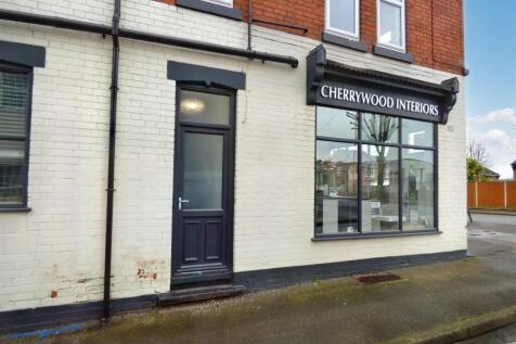 Flat 1 & 2 88a Station Road - external.jpg