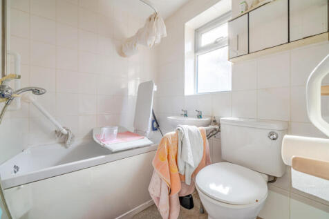 1382146-15-691f2d...