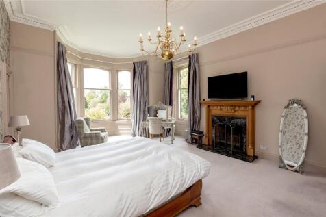 5 bed, 4 bath House in Edinburgh - Photo 11