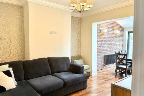 PHOTO-2025-10-15-16-04-08 (5).jpg