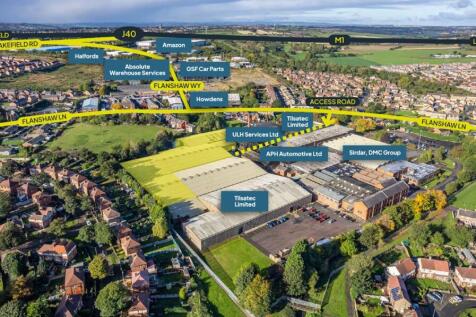 Distribution Warehouse to rent in wakefield