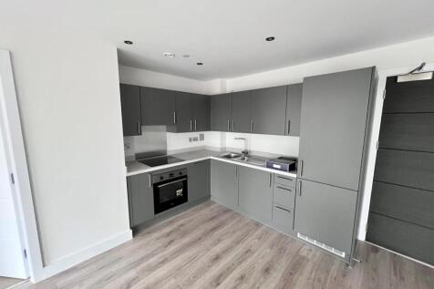 ** Zero Deposit Guarantee Available **
*FOURTH FLOOR APARTMENT* *AVAILABLE NOW* *TWO BED UNFURNISHED*
*ZERO DEPOSIT GUARANTEE OPTION AVAILABLE*
