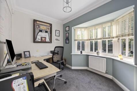 First Avenue 81 R Luff-025.JPG