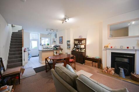 Living Room/ Dining Room