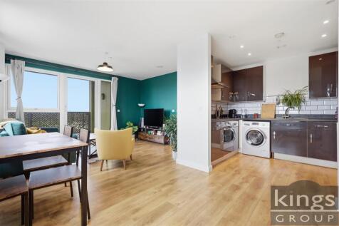 Living Room/Kitchen